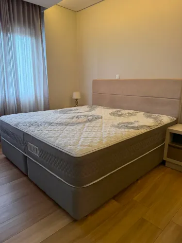 Cama king size