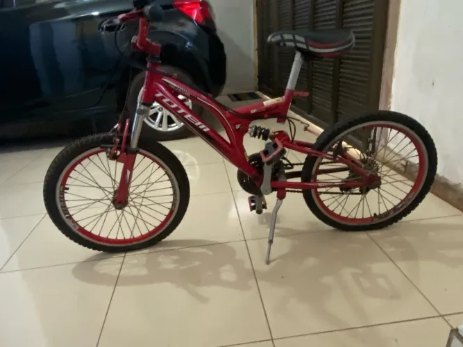 Bicicleta de alumínio a venda
