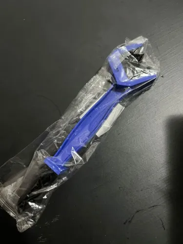 Escova Limpar Corrente Moto