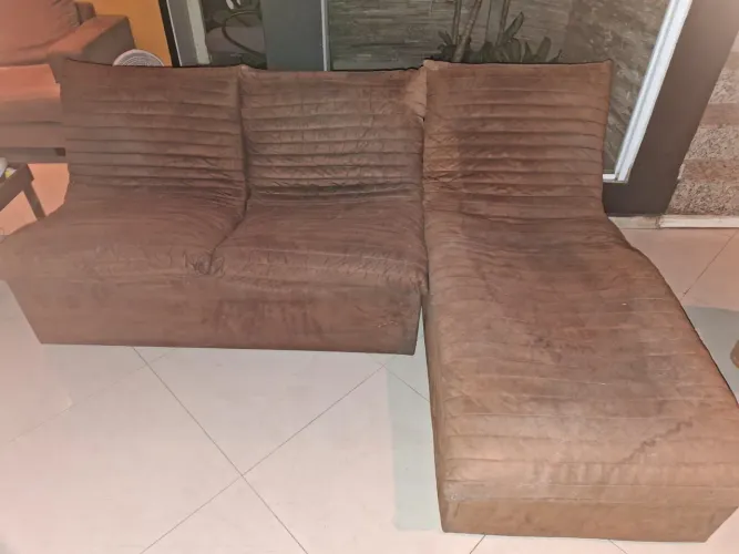 Sofá confortável, barato estiloso