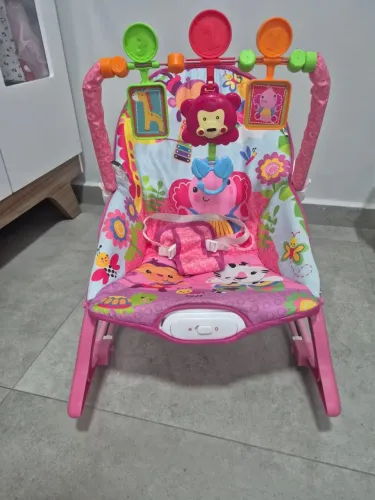 Cadeira de descanso elétrica funcionando perfeitamente R$80,00