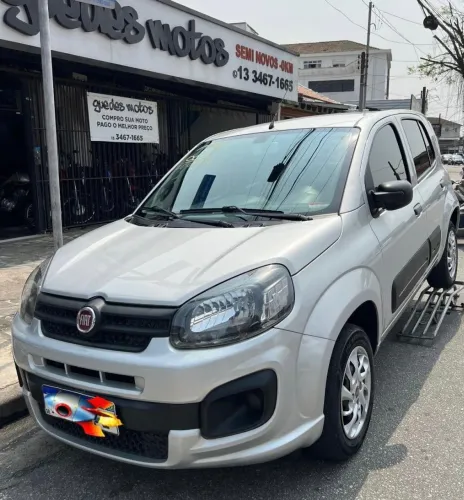 Fiat Uno Attractive 1.0 EVO Fire Flex 8V 5P 2021