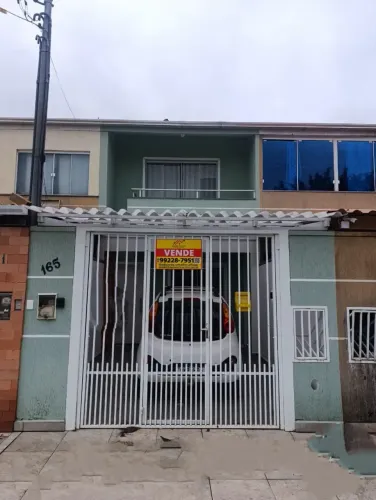SOBRADO NO CENTRO EM CAMBORIU C/COZINHA SOBNEDIDA !!!!