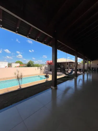 Casa para venda com 604 m² e 4 suítes no condomínio Residencial Primavera, Piratininga - S