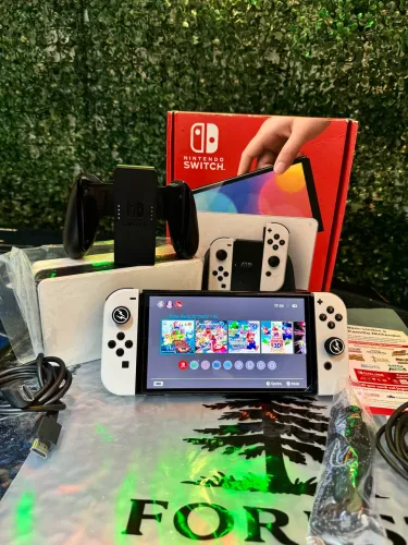 Nintendo Switch Oled desbloqueado 