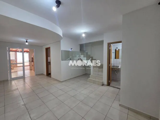 Casa com 3 quartos para alugar, 103 m² por R$ 4.000/mês - Residencial Le Ville - Bauru/SP