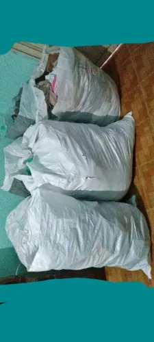 300 peças de roupas feminina feminina tamanhos variados indeal prá brecho tudo im
