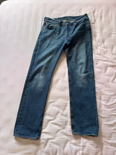 Calça Levis 501 tam 42