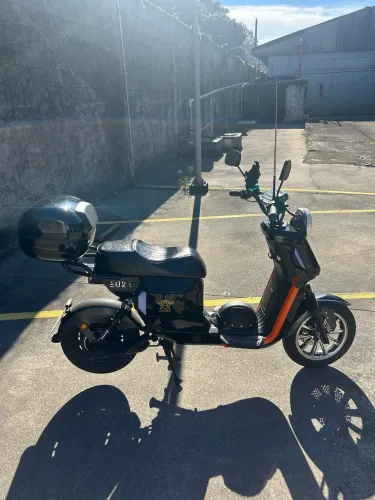 Scooter Elétrica Angie AG 08 V2 Preta 1000W