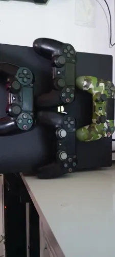 Lote controles PS4 leia