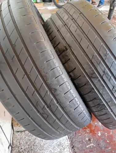 Pneus goodyer ref 205 45 18 RS 800 os 2
