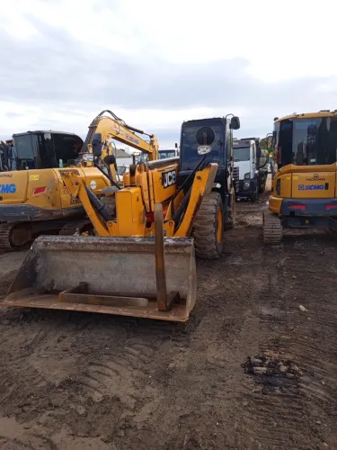 Manipulador JCB 2013 em ótimo estado