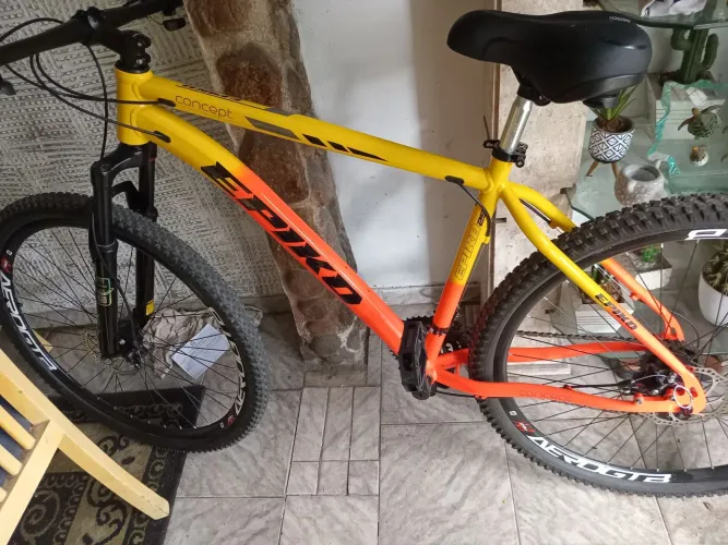 Bicicleta aro 29 LINDA ALUMÍNIO, SUSPENSÃO 
