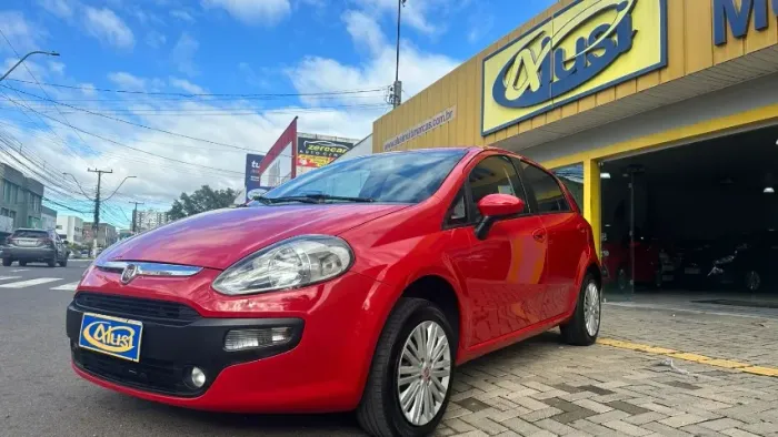 Fiat Punto Attractive 1.4 Fire Flex 8V 5P 2015