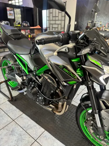 Z900 zera