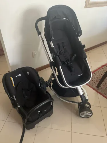 Carrinho safety one com Bebe comfort