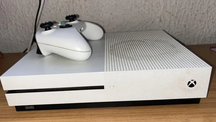 Xbox one s 1TB