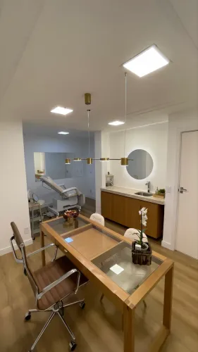 ALUGO CONSULTÓRIO EXCLUSIVIDADE PRAIA DA COSTA