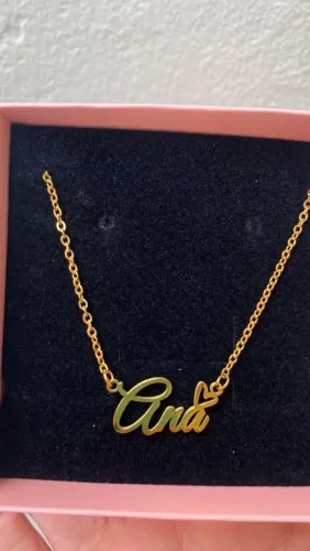 Colar de nome