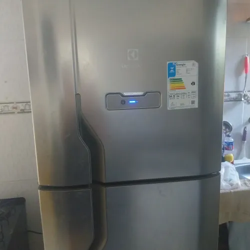Geladeira Electrolux semi nova venda só no pix na retirada