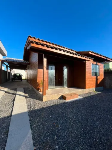 Alugo casa Nova no Aeroporto bairro Ressacada Florianópolis
