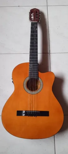 Violão Semi-novo 