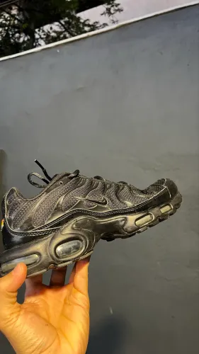 Tênis Nike air max plus TN