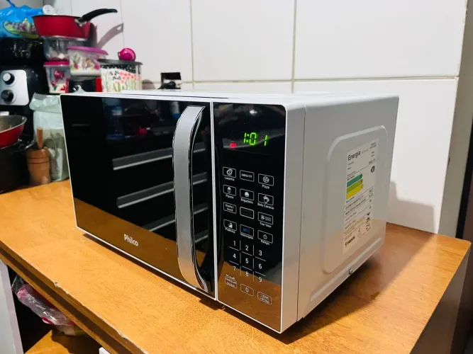 Microondas Philco 20 L , entrega grátis 