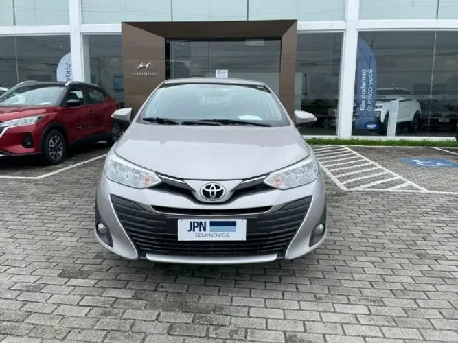 Toyota Yaris XS Sedan 1.5 Flex 16V 4P Aut. 2019