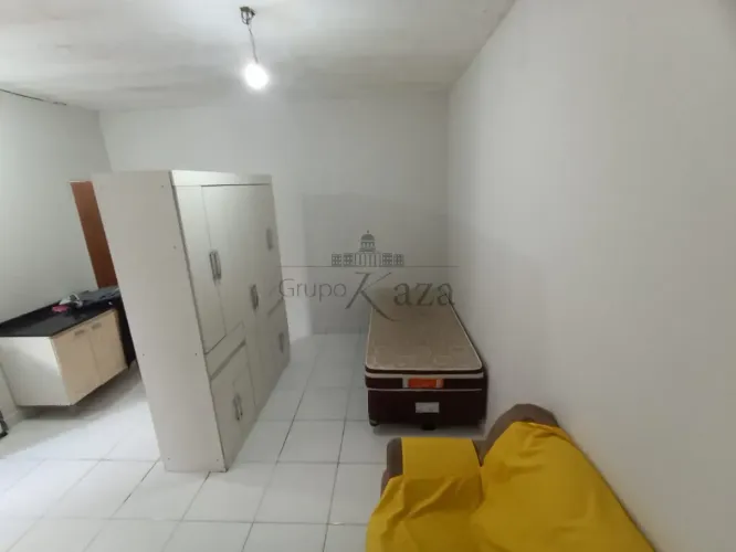 Kitnet Mobiliado - Setville Altos de São José - 1 Dormitório - 15m².