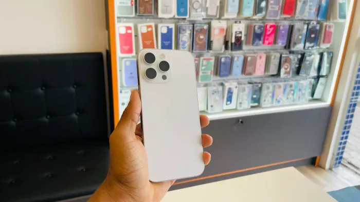 IPHONE 16 PRO MAX 256GB Bat 92% 496 Ciclos TODO ORIGINAL 3 MESES DE GARANTIA PELA LOJA