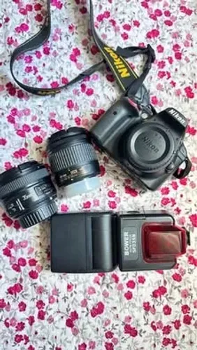 Câmera fotográfica NIKON D3.400