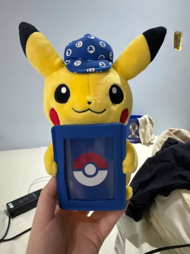 Pelúcia Pikachu Oficial