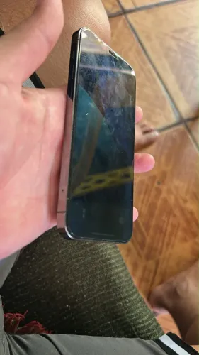 iPhone 12 Pro 256 gigas e 74 de bateria, excelente