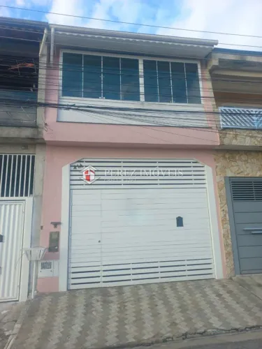Casa com 3 Quartos e 1 banheiro à Venda