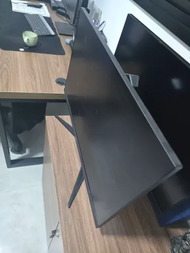 Monitor LG 27 + Monitor AOC 27