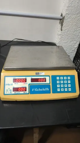 Balança digital 15kg