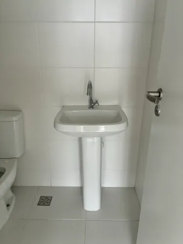 Pia lavatório Celite porcena