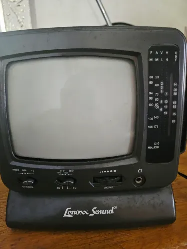 Tv portátil 5" lenox