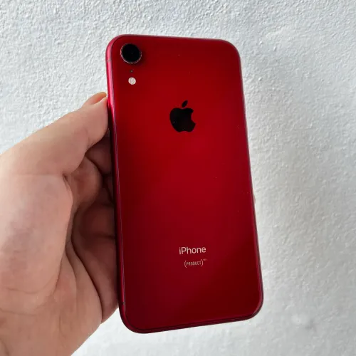 iPhone XR (Red) Em ótimo estado! Pra vender logo!