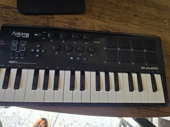 Controlador m áudio