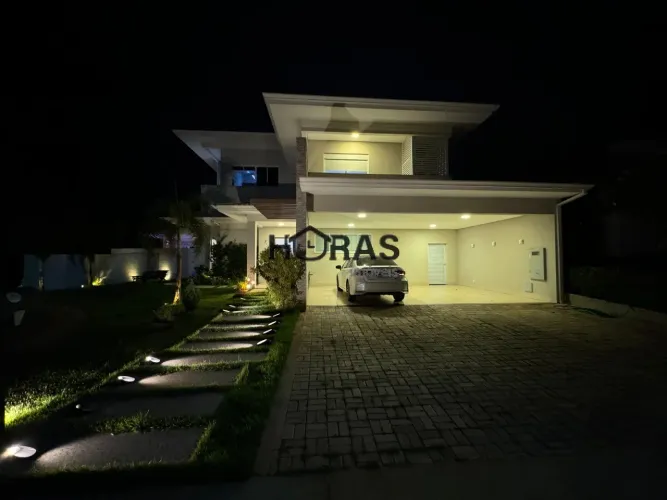 Sobrado para Alugar no Belvedere 1 Cuiabá | 4 Suítes e Piscina Privativa