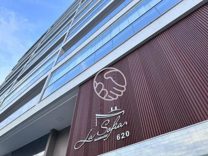 3 quartos ,2 suítes, 2 vagas e um lazer completo que é uma verdadeira experiência, na Prai