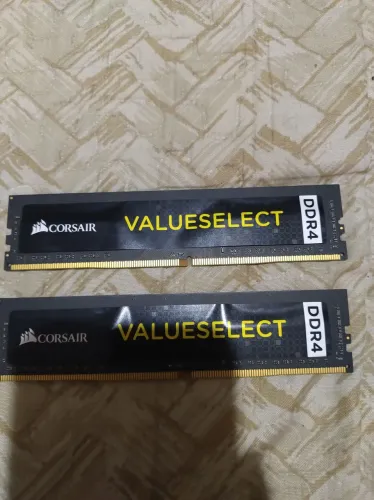 Memória RAM Corsair, 8GB, 2400MHz, DDR4, CL16, Preto - CMV8GX4M1A2400C16 RETIRADA EM RP