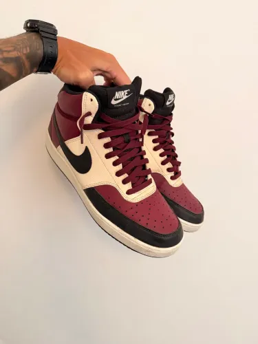 Tênis Nike Court Vision TAM 43 novinho