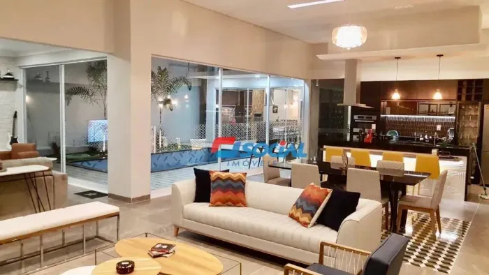 Sobrado com 3 suites à venda, 368 m² por R$ 2.250.000 - Nova Esperança - Porto Velho/RO -