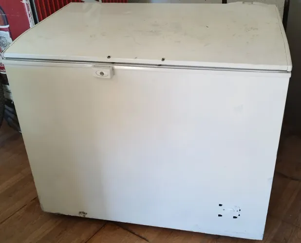 Freezer horizontal Electrolux 300L 127V