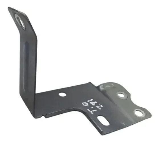Suporte Carroceria Lateral Direito Jaguar Ipace E400 2023