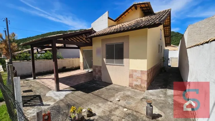 Casa de Condomínio em Jardim Pero - Cabo Frio