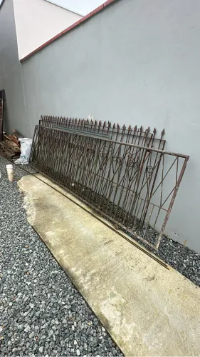 3 Grade de portão